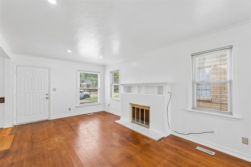 2512 Nw 32nd St - Photo 2 of 29