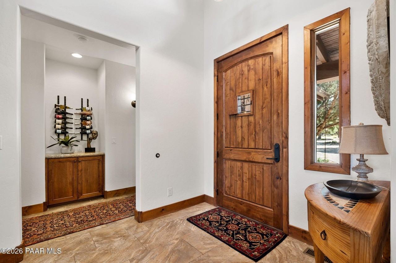 14415 N Sandia Ln - Photo 3 of 49
