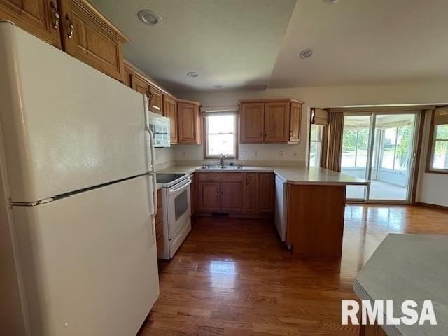 3902 Marryat Dr - Photo 7 of 28