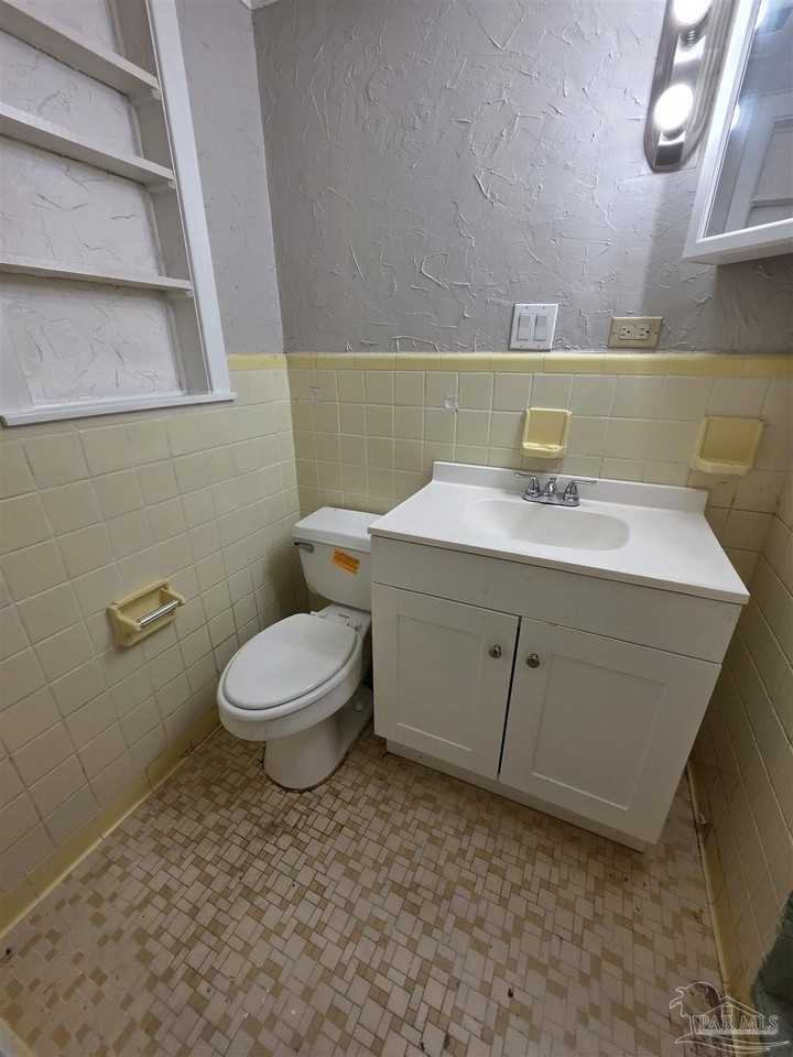 5733 Orange St - Photo 6 of 8