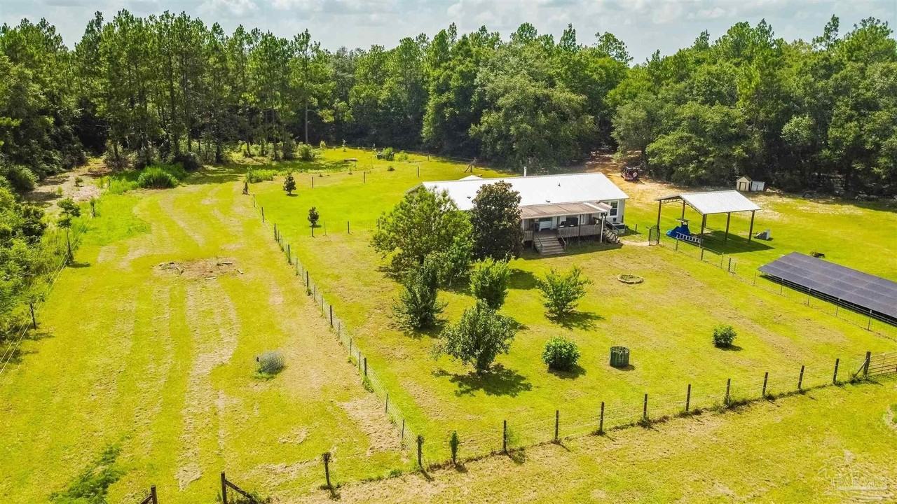 390 Brooks Rd - Photo 5 of 50