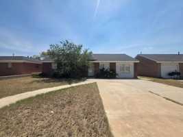 featured image of 707 Devonian Dr