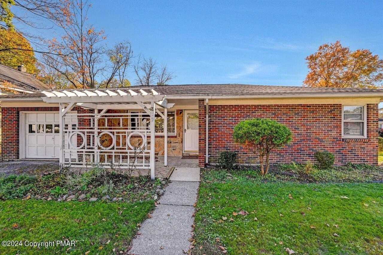 819 Fairview Ave
