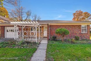 819 Fairview Ave - Photo 1 of 1