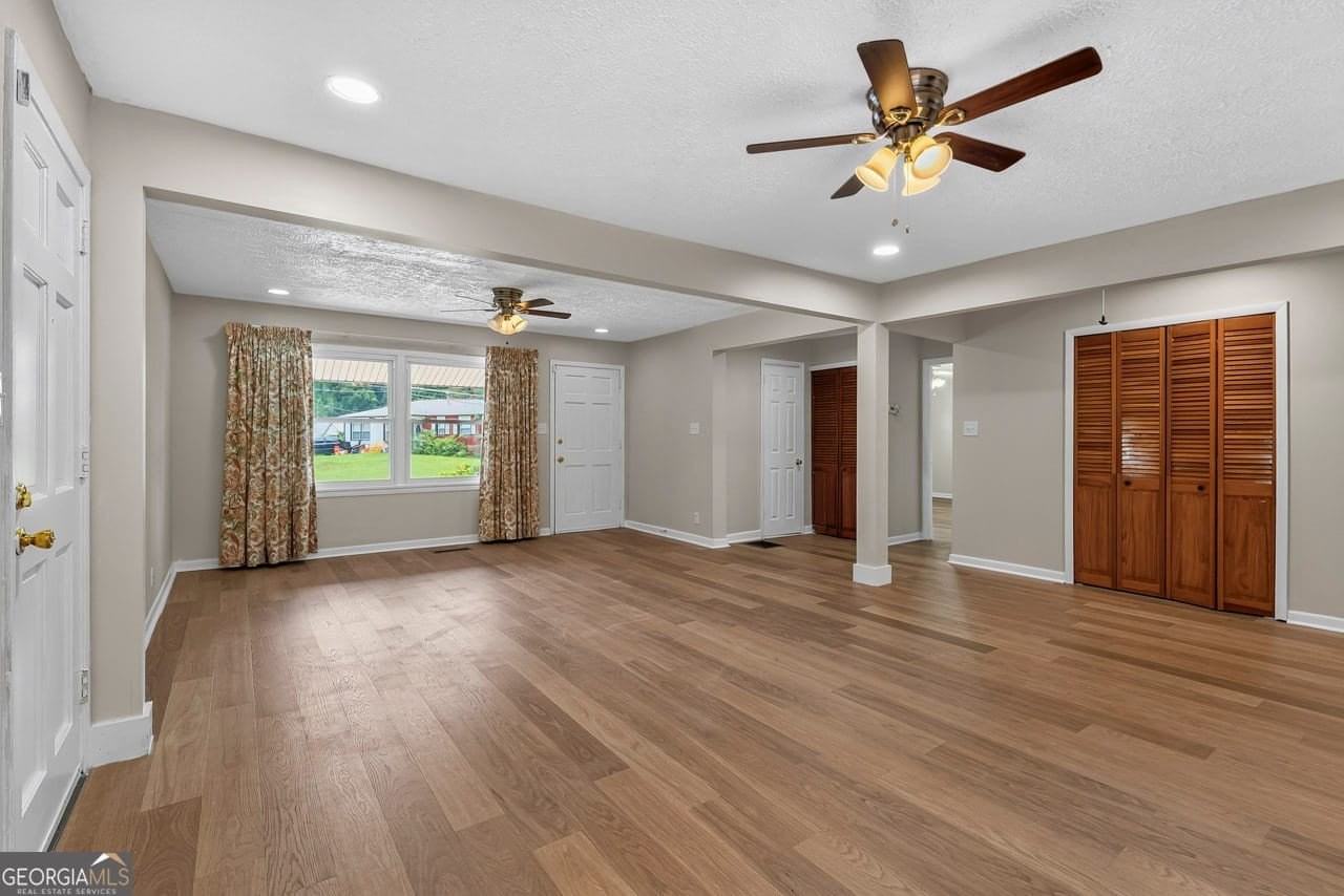 3769 Amber Rd Nw - Photo 5 of 23