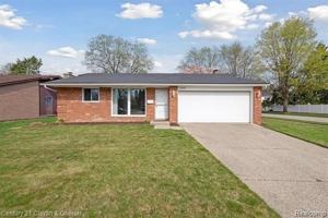 featured image of 14374 Ramblewood St