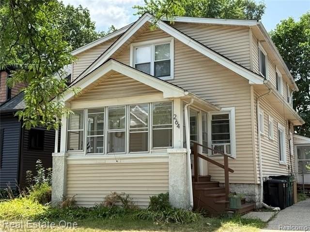 264 E Woodland St - Photo 2 of 22