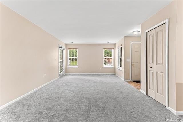 47903 Cardiff Ave - Photo 3 of 18