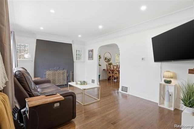 4612 Balfour Rd - Photo 2 of 20
