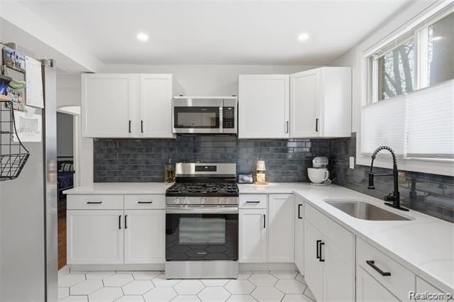 4612 Balfour Rd - Photo 6 of 20