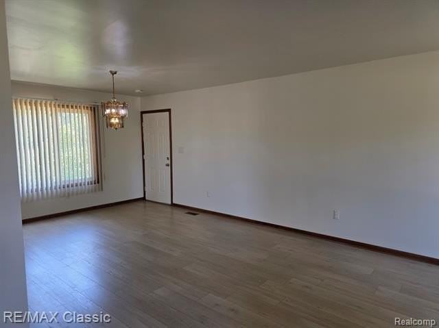 2490 John R Rd - Photo 5 of 30