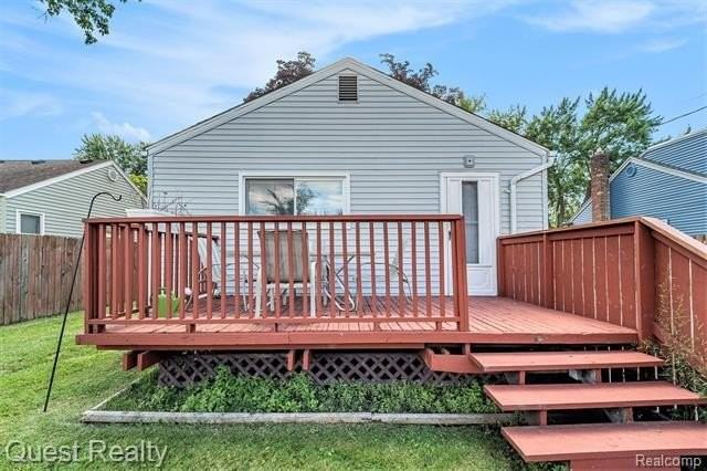 3846 Prairie Ave - Photo 7 of 28