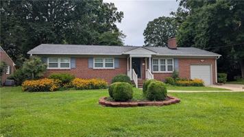 featured image of 34 Carolyn Dr