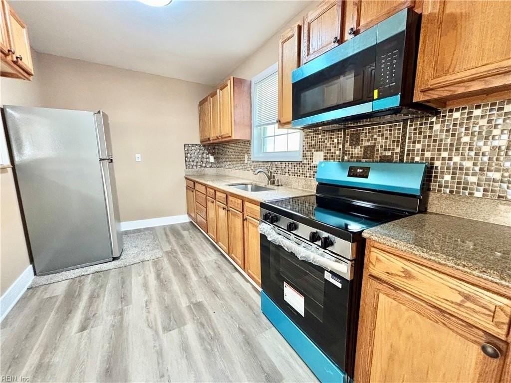 2841 Earlscourt Ave - Photo 7 of 17