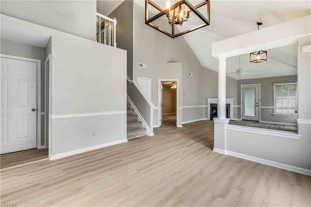 175 Rustling Oak Rdg - Photo 7 of 27