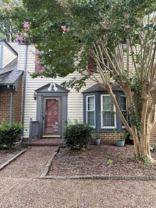 132 Kenilworth Dr - Photo 1 of 1