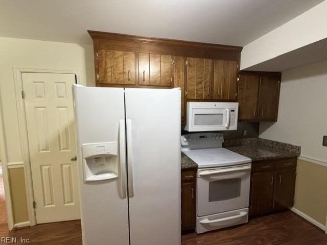 132 Kenilworth Dr - Photo 3 of 18