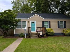 featured image of 606 Sedgefield Dr