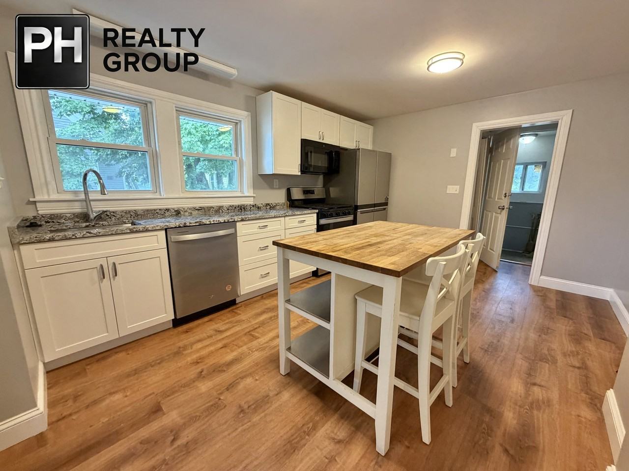 63 Newell Rd - Photo 2 of 8