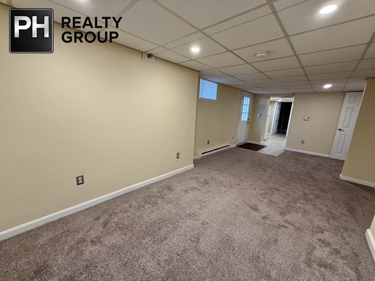 63 Newell Rd #B - Photo 3 of 8