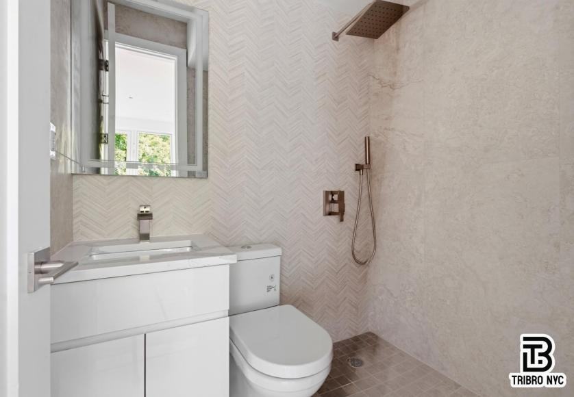 461 Lexington Ave - Photo 7 of 10