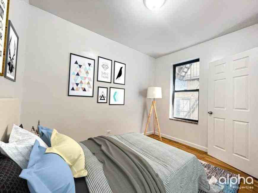171 E 101st St - Photo 2 of 10