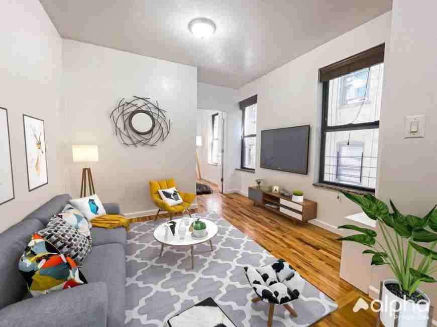 171 E 101st St - Photo 3 of 10