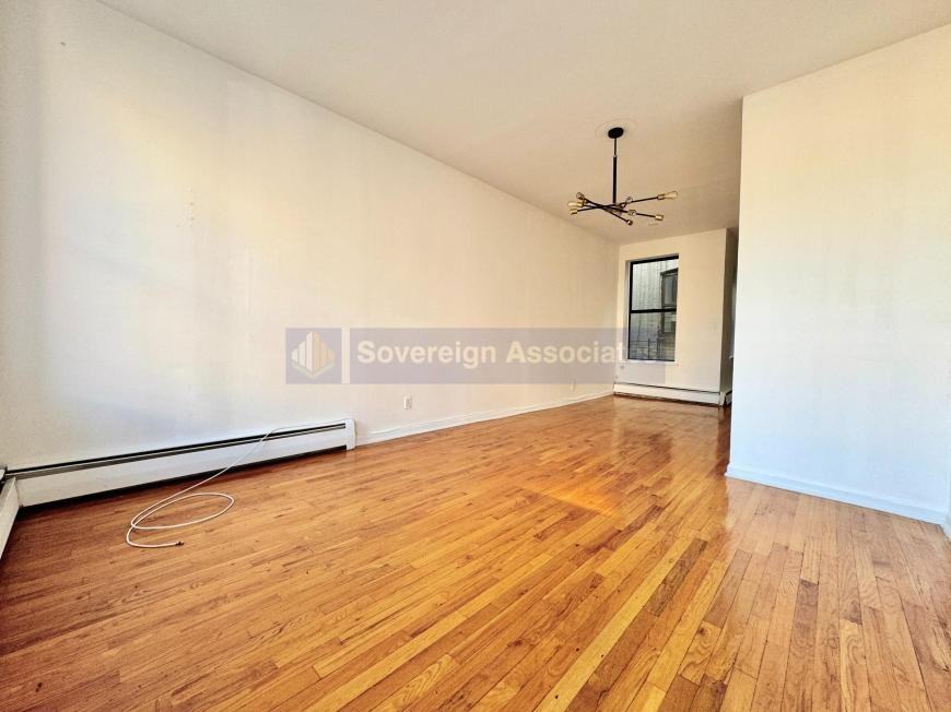 140 W 112th St - Photo 2 of 10