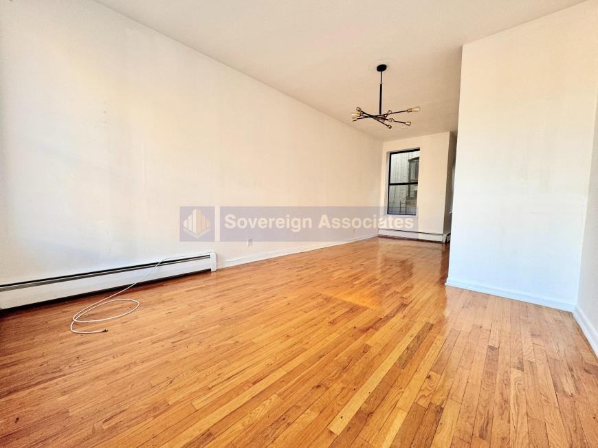 140 W 112th St - Photo 3 of 10