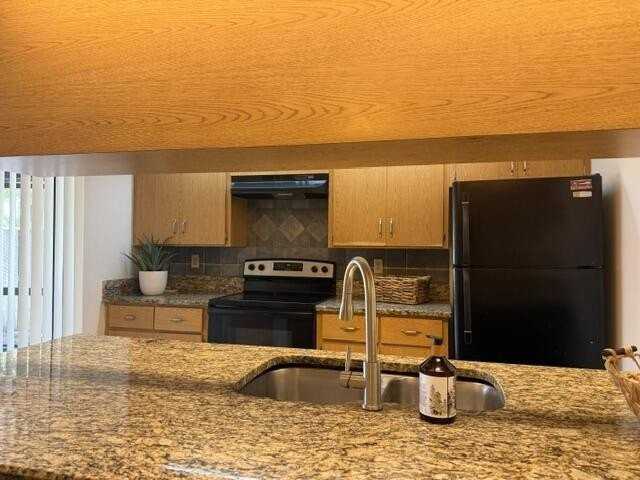 6208 62nd Way - Photo 5 of 11