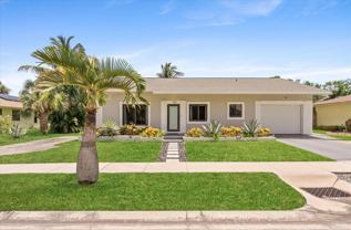 728 Ne 9th Ave - Photo 1 of 1