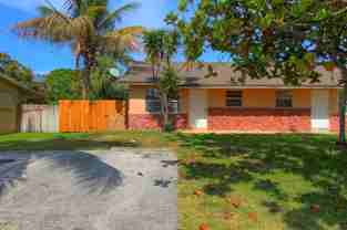 1045 Miami Blvd #A - Photo 1 of 1