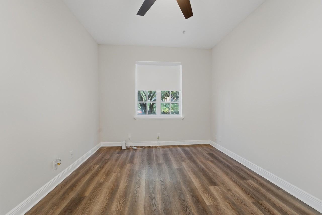 104 Jesup Ln #104 - Photo 4 of 50