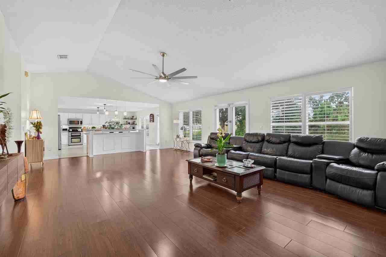 5758 Nw Benbow Ct - Photo 7 of 25