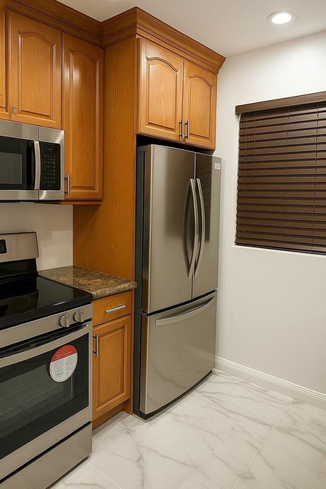 20701 Nw 34th Ct - Photo 4 of 28