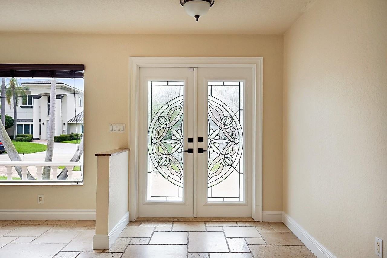 5110 Ne 30th Ave - Photo 5 of 42