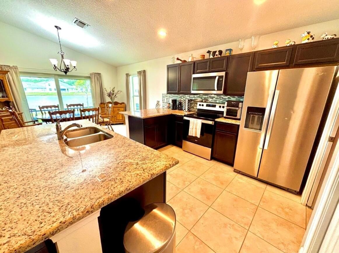 9558 Sea Spray Dr - Photo 5 of 18
