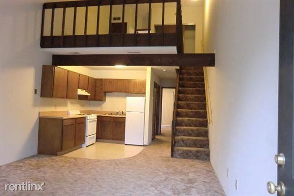 206 Village Dr - Photo 3 of 10