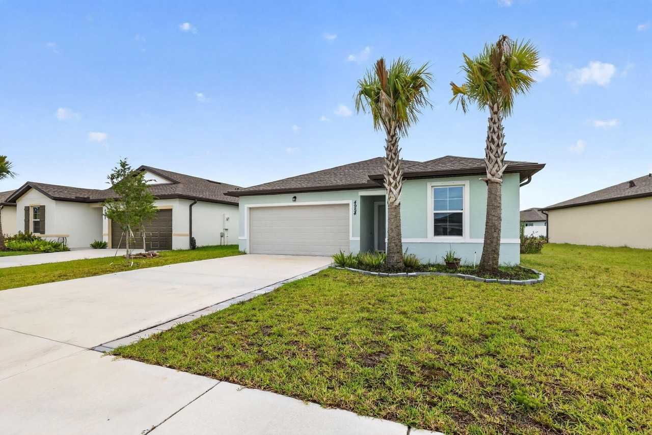4954 Armina Pl - Photo 3 of 50