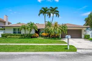 featured image of 23313 Lago Mar Cir