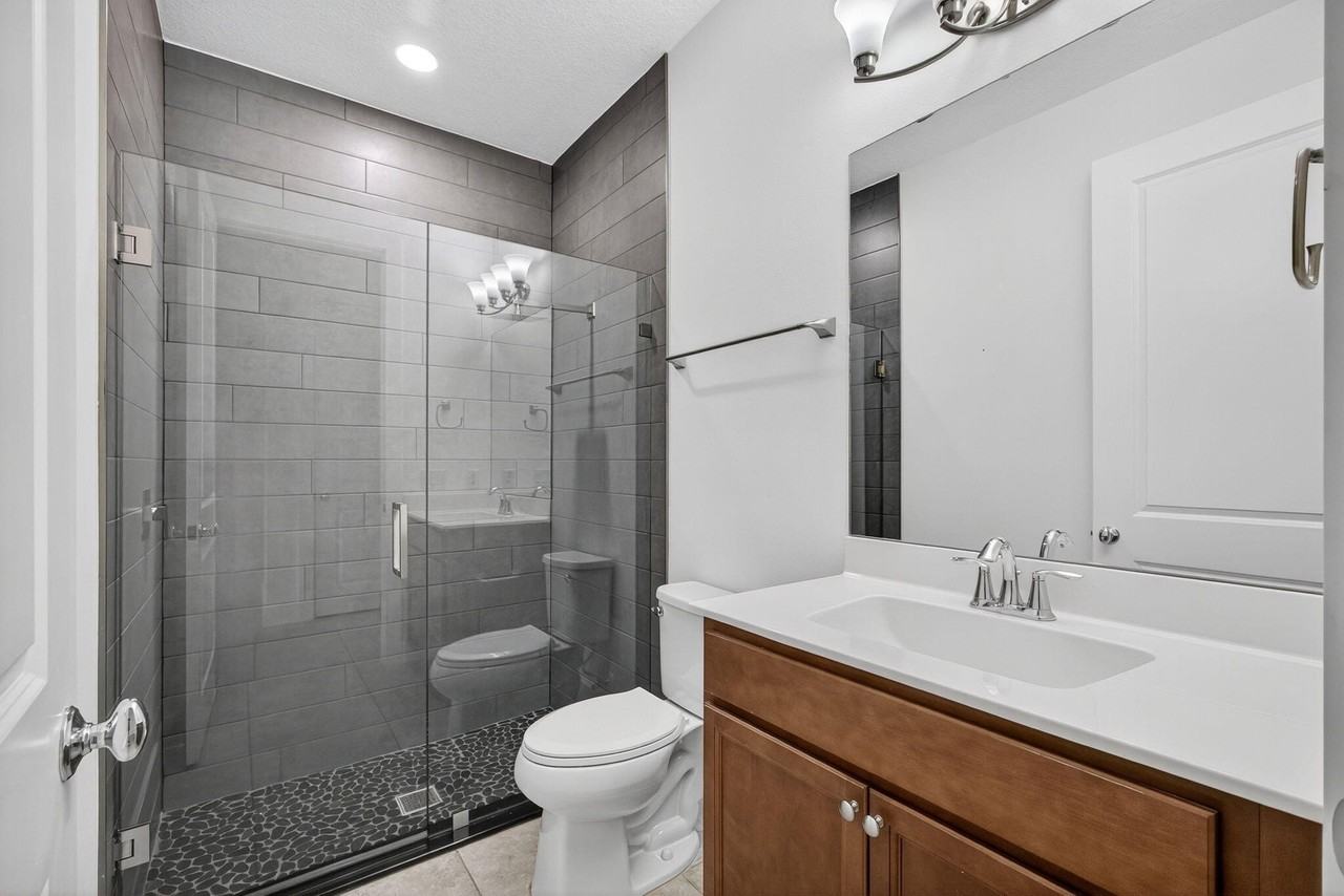 7089 Edison Pl - Photo 5 of 50