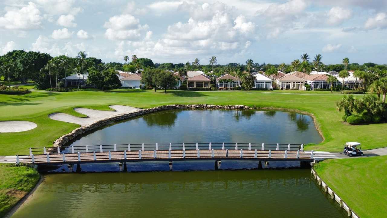 210 Coral Cay Ter - Photo 3 of 48