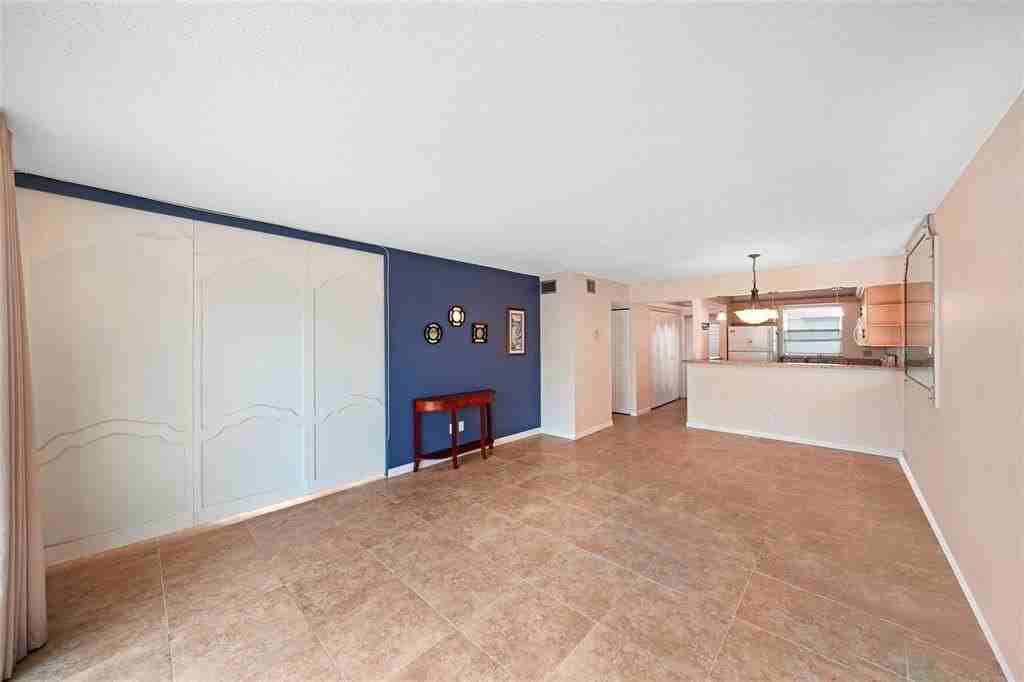 7500 Nw 30th Pl #402 - Photo 2 of 15