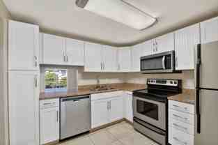 2615 Ne 1st Ct #312 - Photo 1 of 1