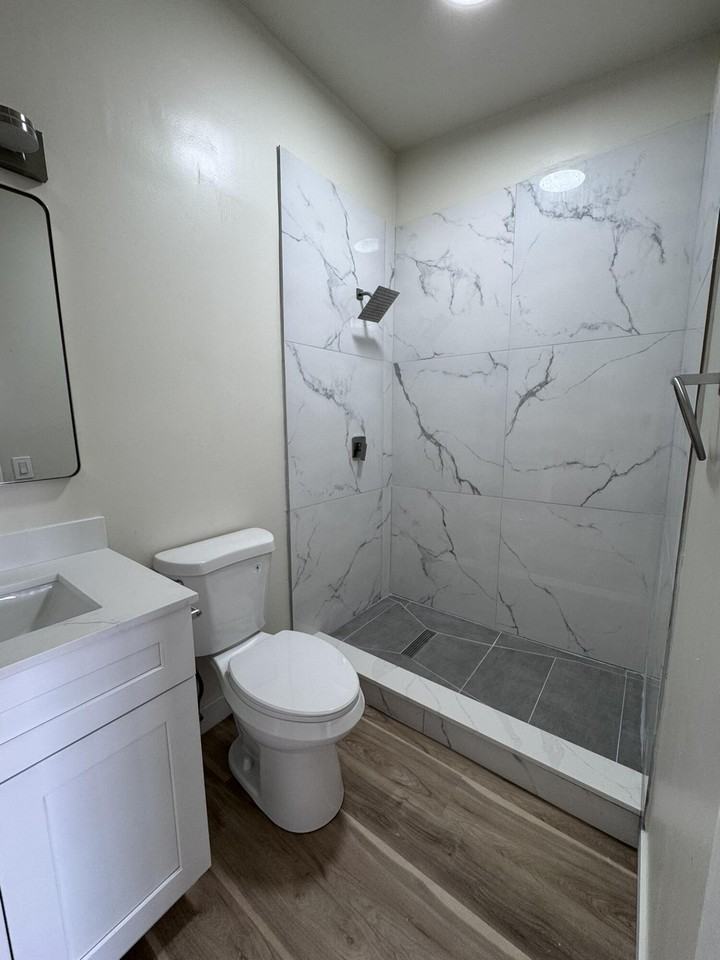 7914 Pembroke Rd #7914 - Photo 7 of 11