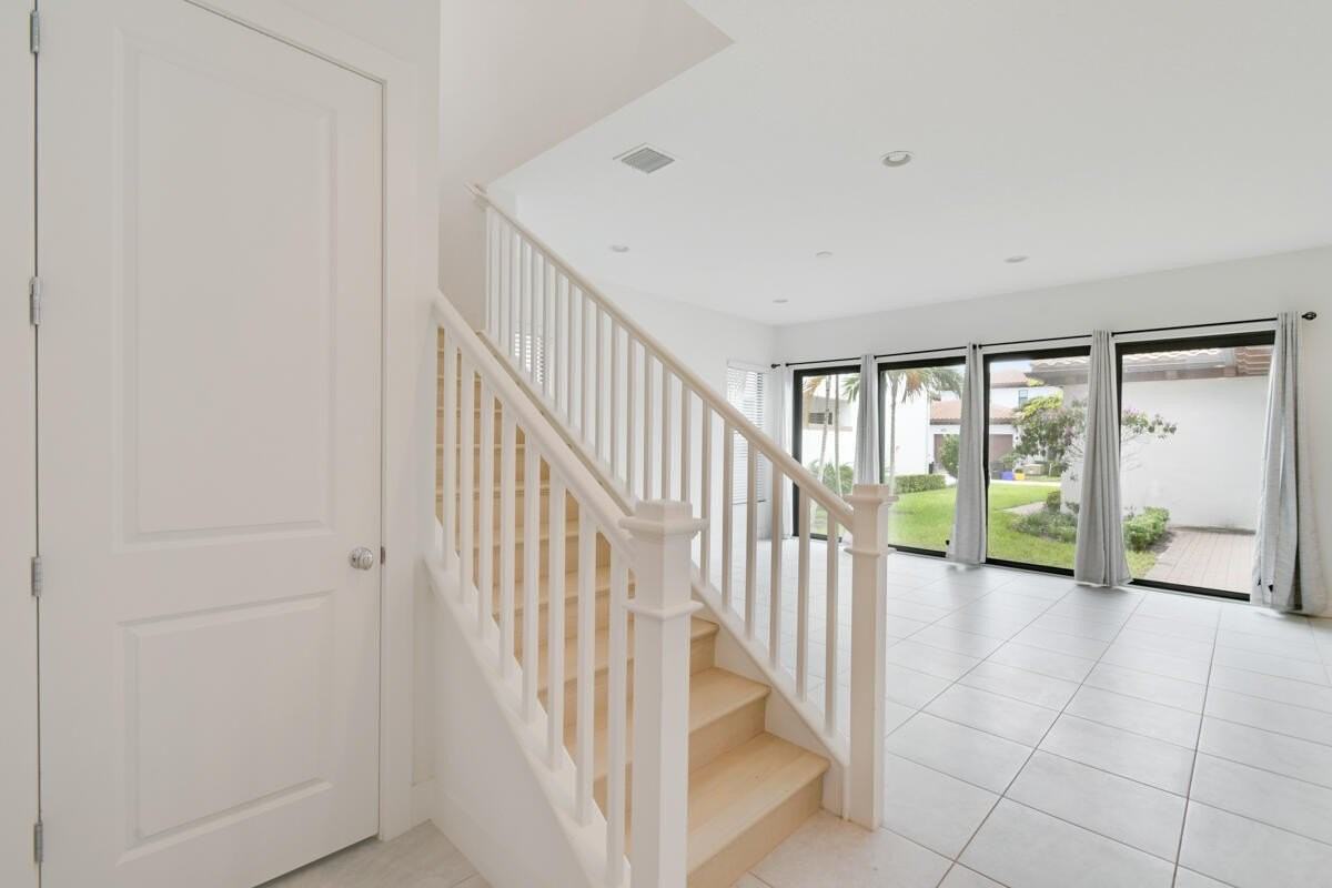 13351 Machiavelli Way - Photo 5 of 22