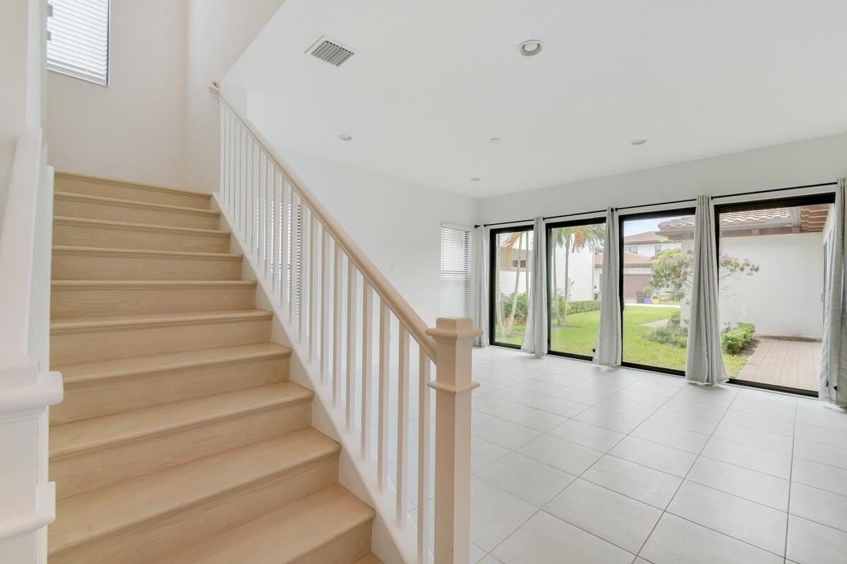 13351 Machiavelli Way - Photo 7 of 22