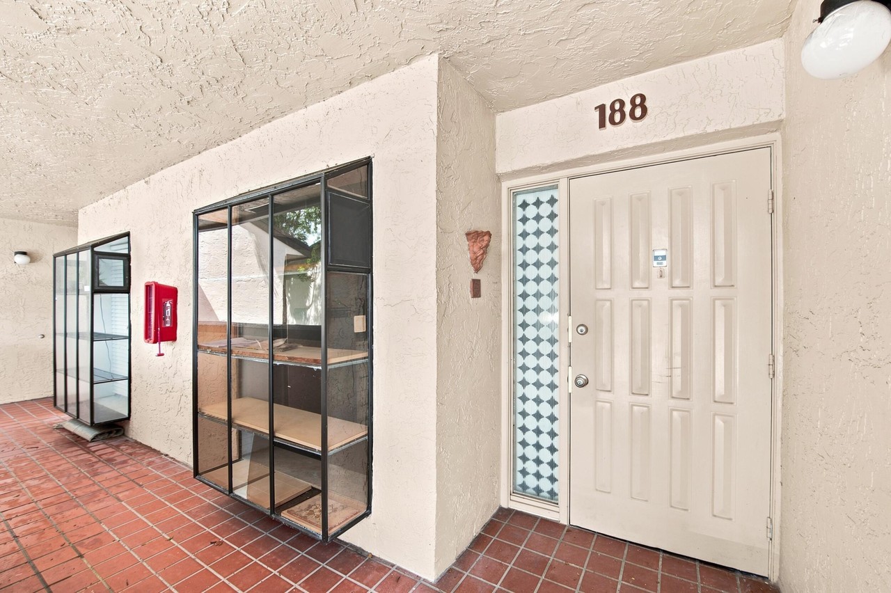 2249 Sw 15th St #188 - Photo 3 of 29