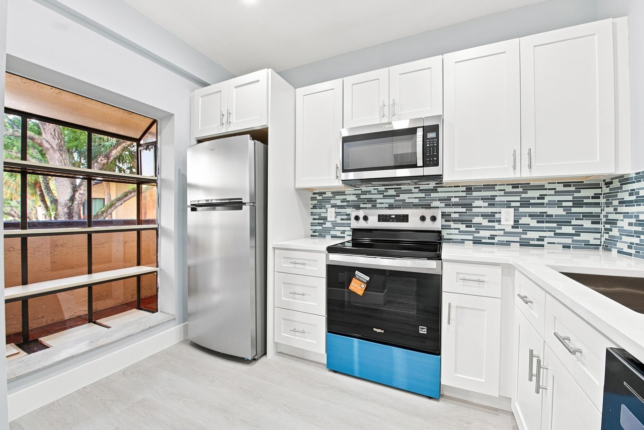 2249 Sw 15th St #188 - Photo 7 of 29