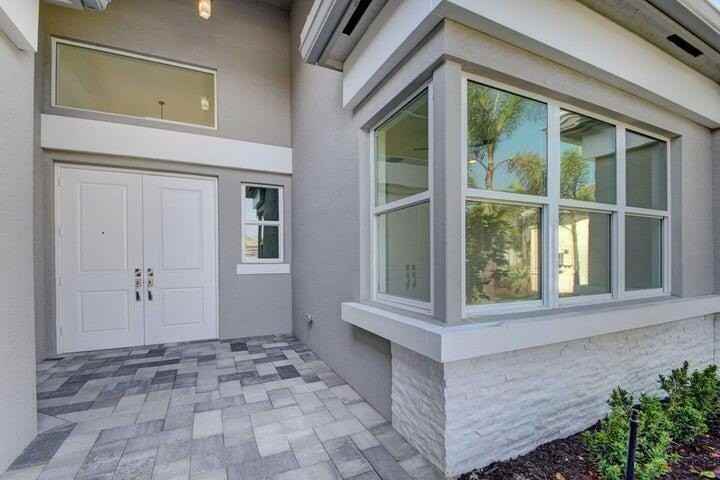 12832 Veneto Springs Dr - Photo 4 of 50